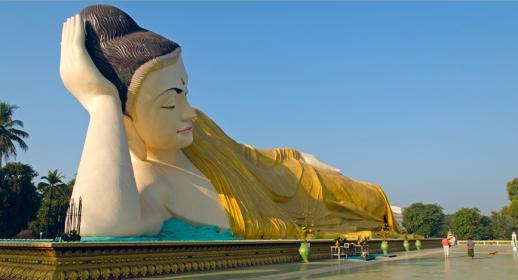Le Bouddha couché Shwe Tha
