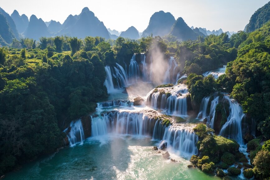 © Shutterstock - satoriphoto