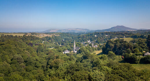 village de Enniskerry en Irlande