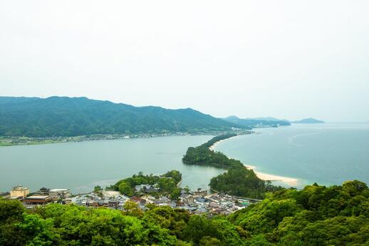 Bande de sable de Amanohashidate