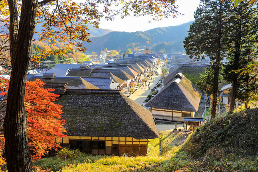 Village de Ouchi-Juku et ses maisons en toit de chaume