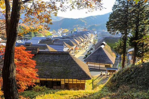 Village de Ouchi-Juku et ses maisons en toit de chaume