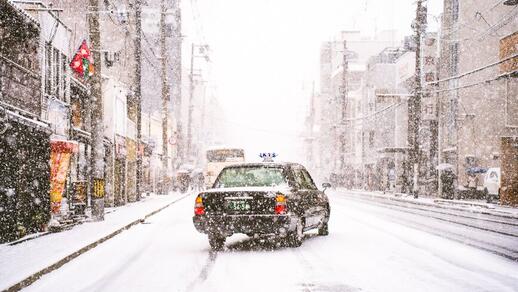 Taxi sous la neige à Sapporo