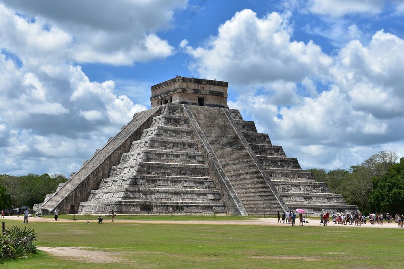 Chich&eacute;n Itz&aacute;