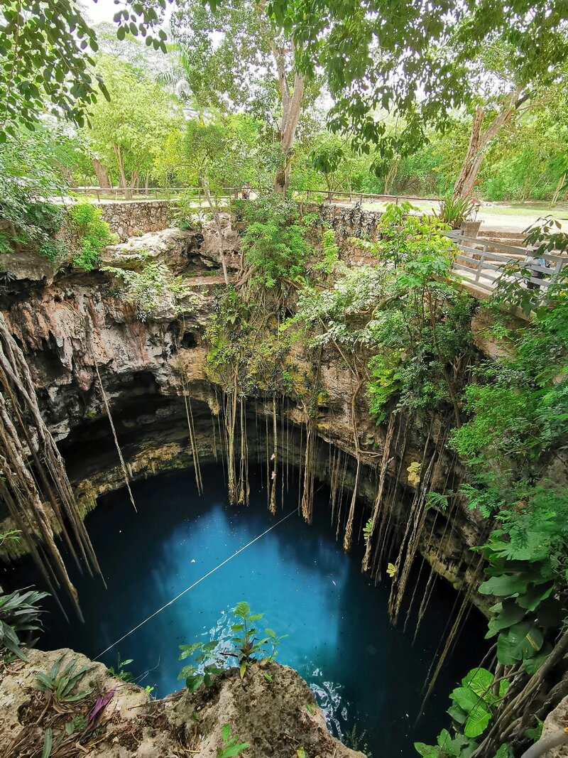 Les Cenotes