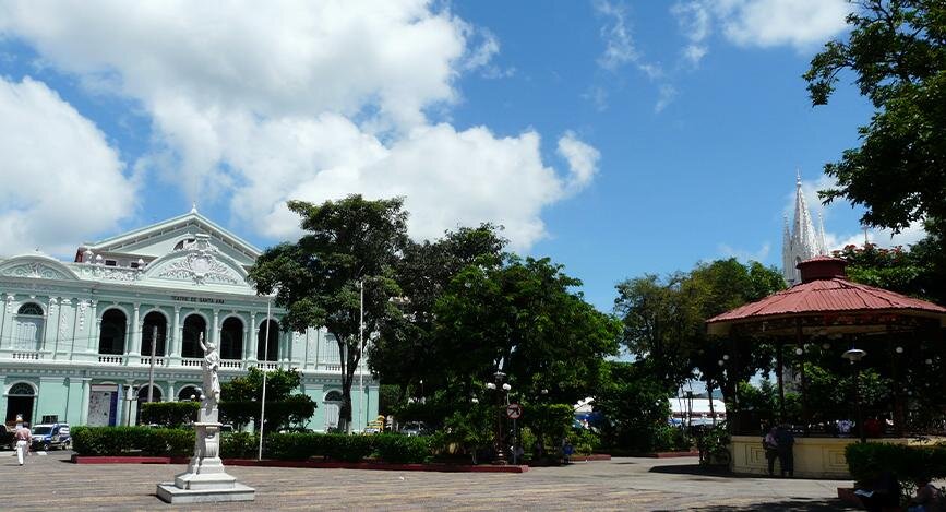 Ville de Santa Ana, El Salvador.