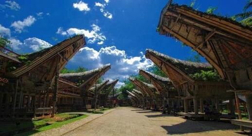 Lieux  voir SULAWESI  LES CELEBES 