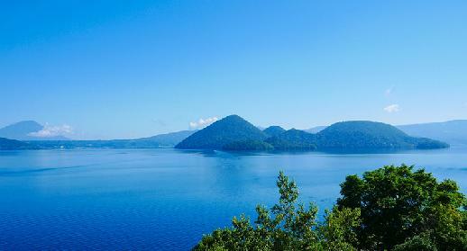 Le lac Toya