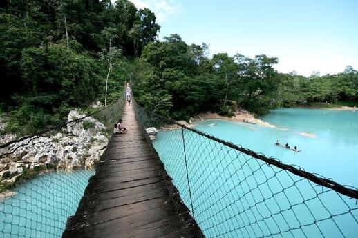 Visiter Agua Clara et chute de Misol Ha