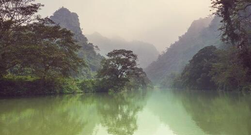 Lac de Ba Be