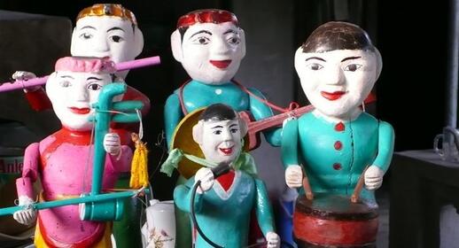 Marionnettes sur l'eau